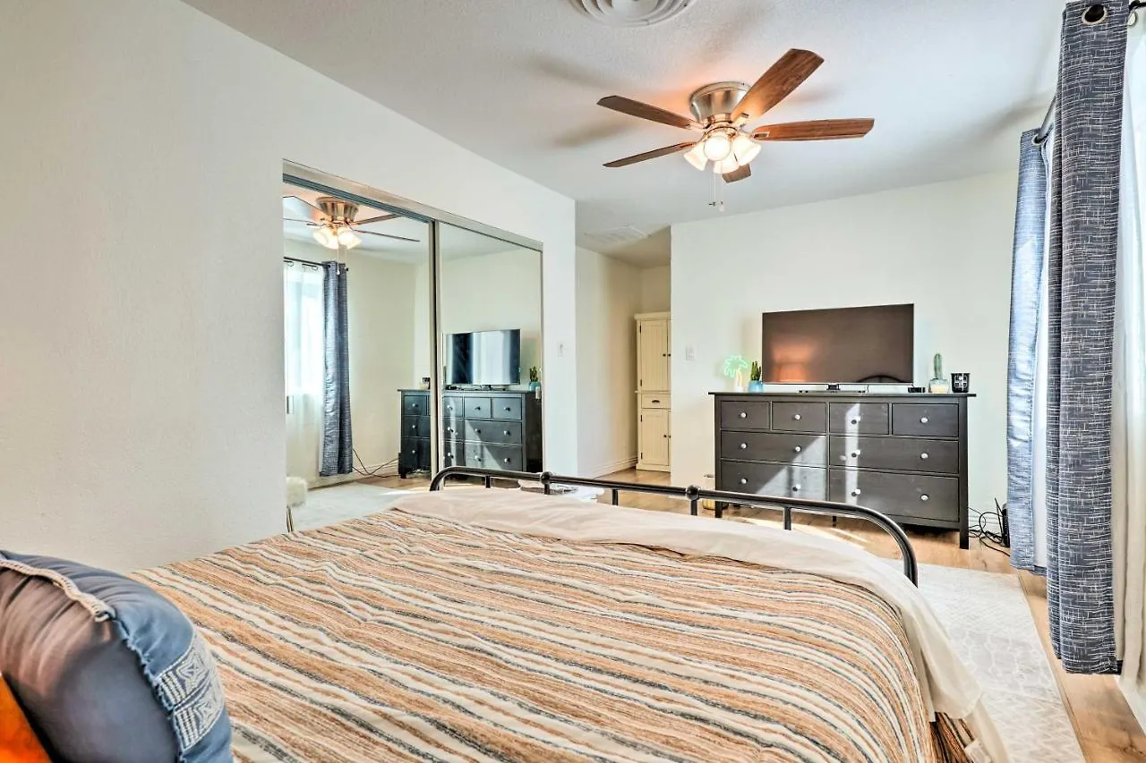 Palm Springs Home With Private Patio Less Than 4 Mi To Dtwn! 0*, Palm Springs USA